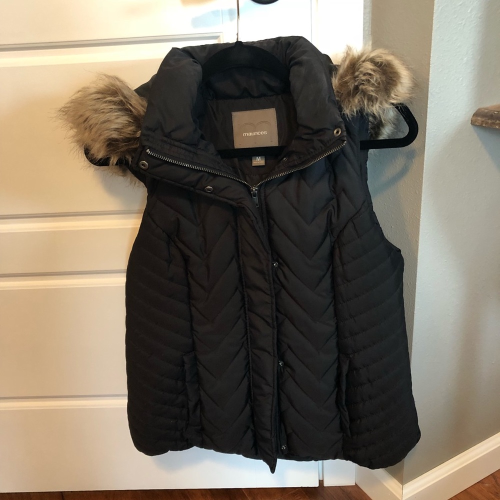 LIKE NEW Puffer Vest with fur hood